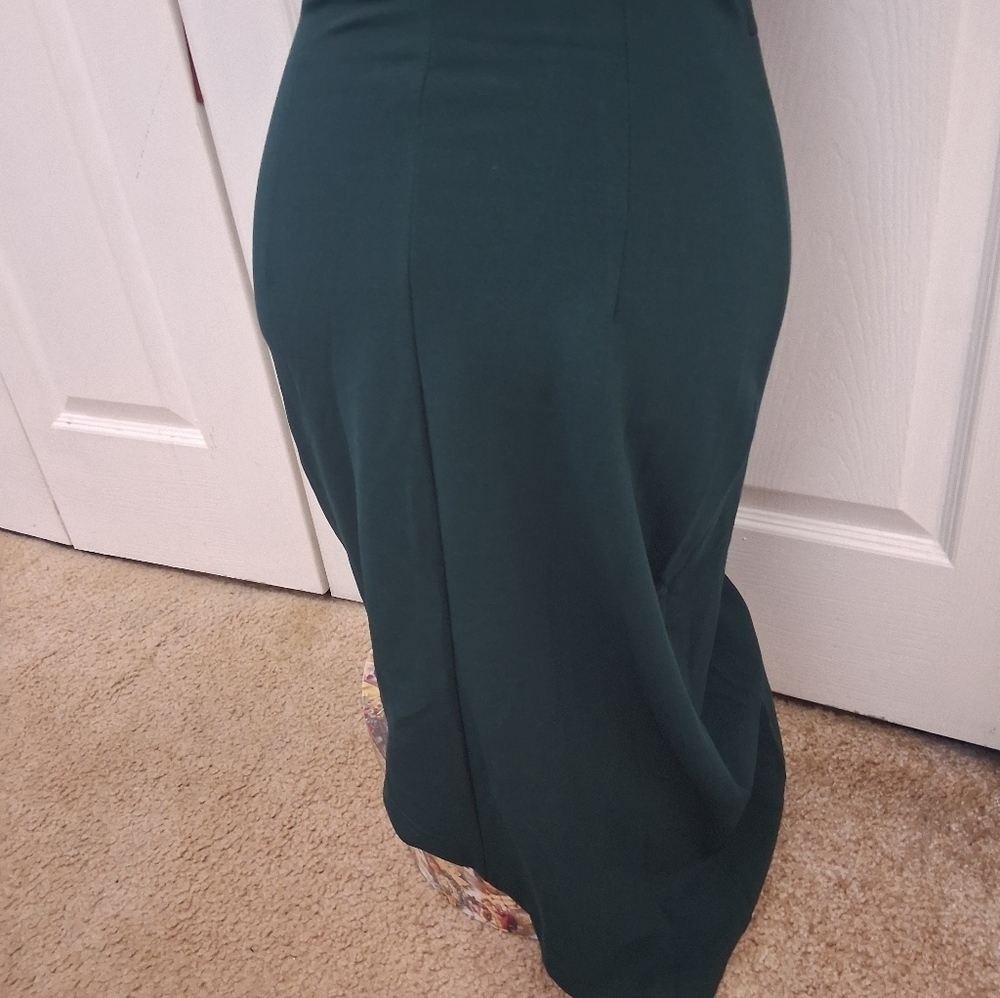 NWT BTFBM Forest Green One Shoulder Special Occasion Dress Size S - Picture 9 of 16